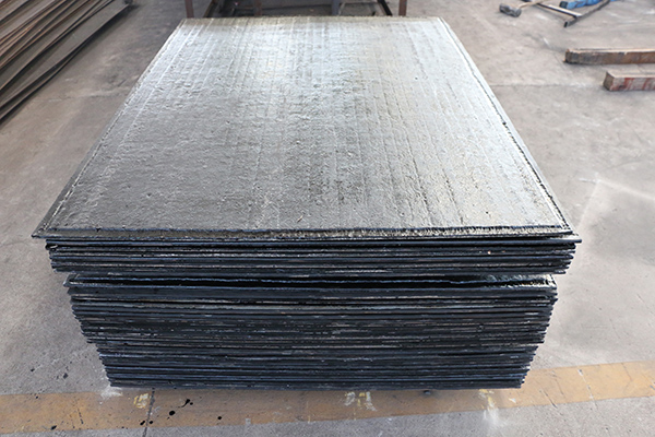 济南韶欣耐磨衬板：双金属碳化铬堆焊复合工艺，保护您的设备